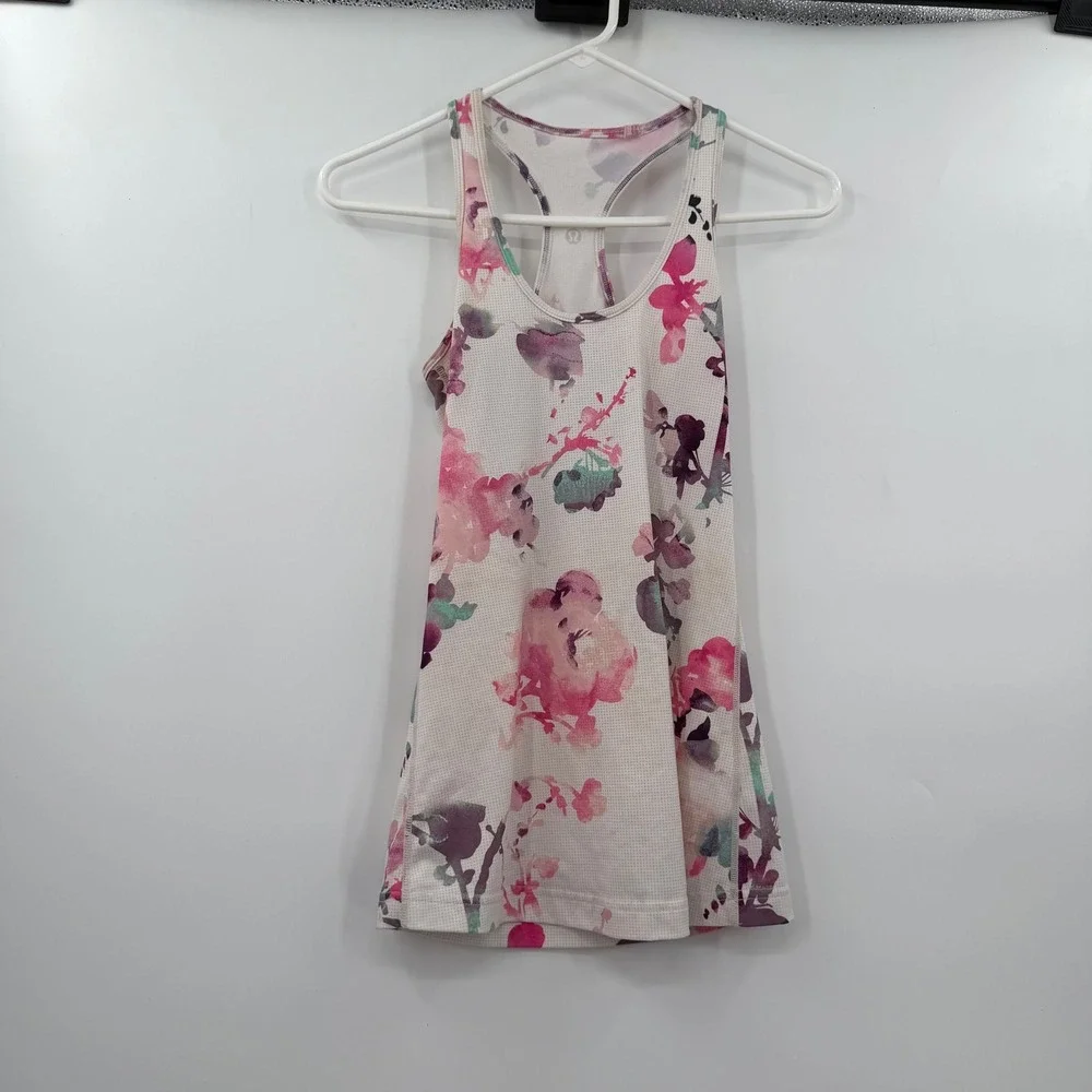Lululemon floral tank size 4